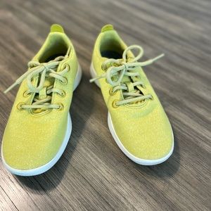 Allbirds women size 7